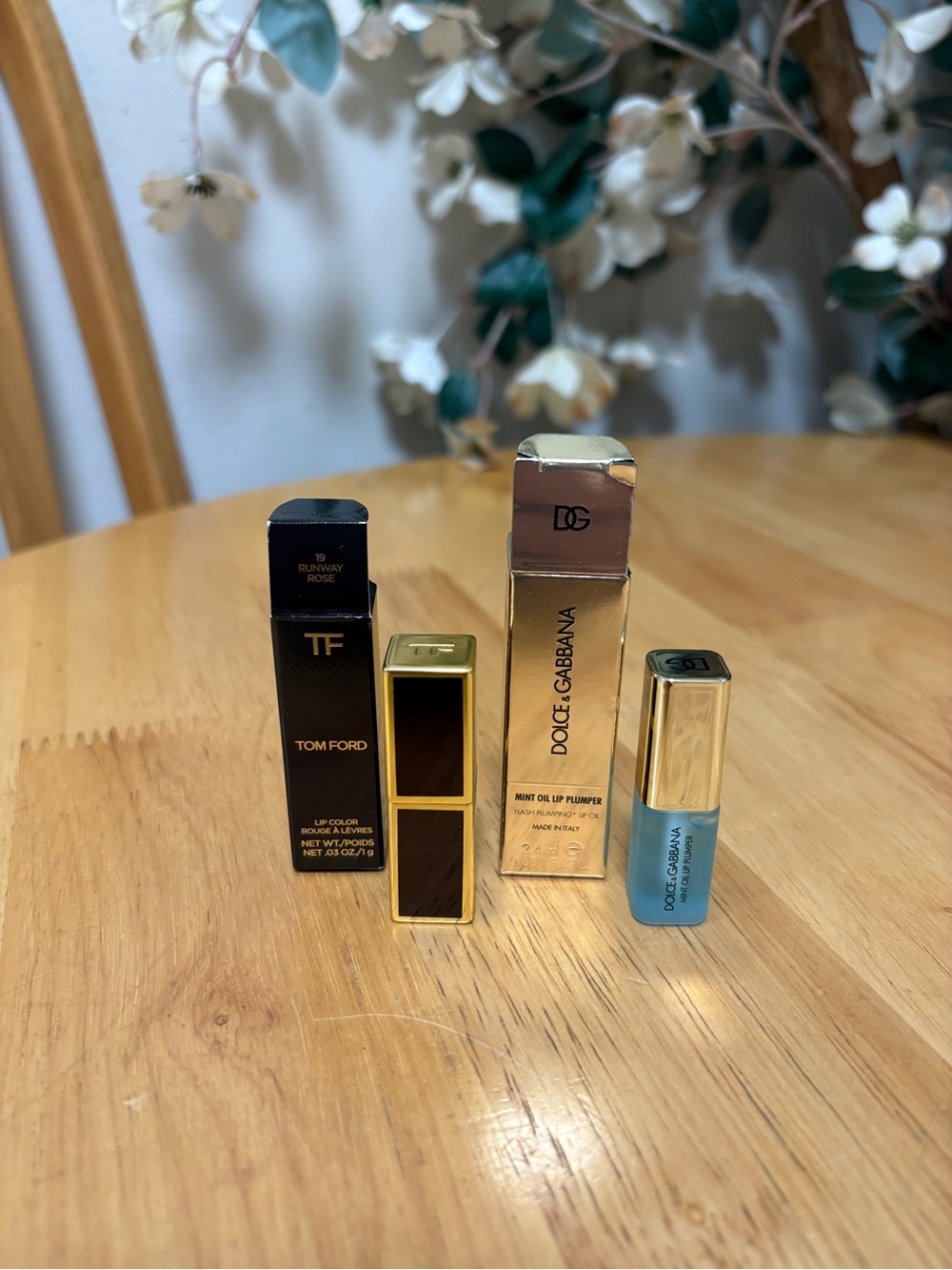 Luxury 2pc bundle~sample size ~ Tom Ford Lip Color 19 Runway Rose, D&G mint lip